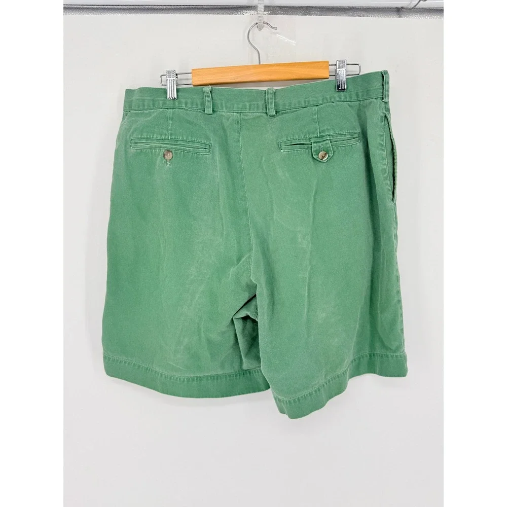 Vintage Banana Republic Safari & Travel Green Pleated Cotton Shorts Mens 38